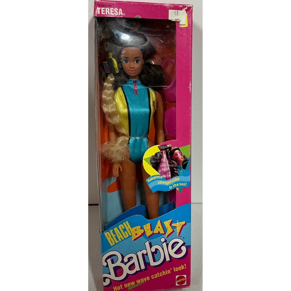 Mattel Vintage Beach Blast Teresa Barbie Doll Color Change Hair 1988 3249